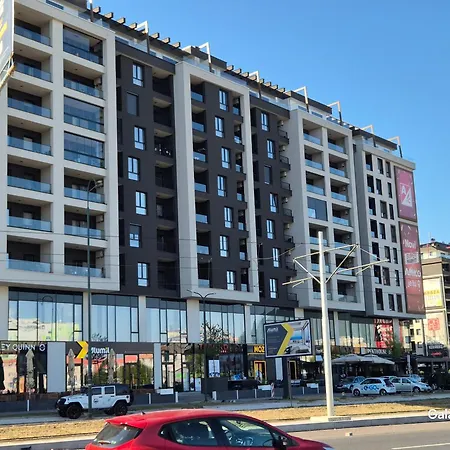 Apartment Colorful Bulevar